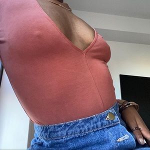 American Apparel V-neck Shirt 🍑